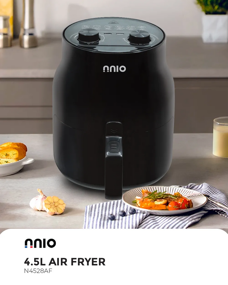 NNIO 4.5L Digital Air Fryer with 1400W Rapid Cooking