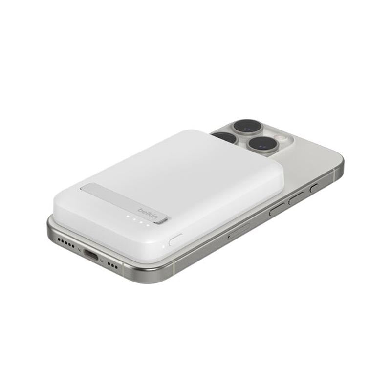 Belkin BoostCharge Pro Magnetic Wireless Power Bank with Qi2 15W 5K White