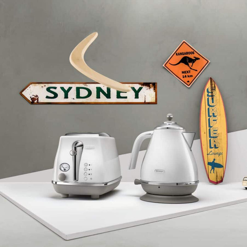 DeLonghi Icona Capitals 2-Slice Toaster CTOC2103