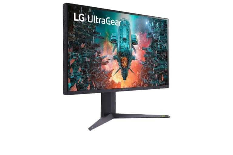 LG 32GQ950-B 32'' UltraGear™ UHD 4K Nano IPS with ATW 1ms 144Hz HDR 1000 Monitor with G-SYNC® Compatible