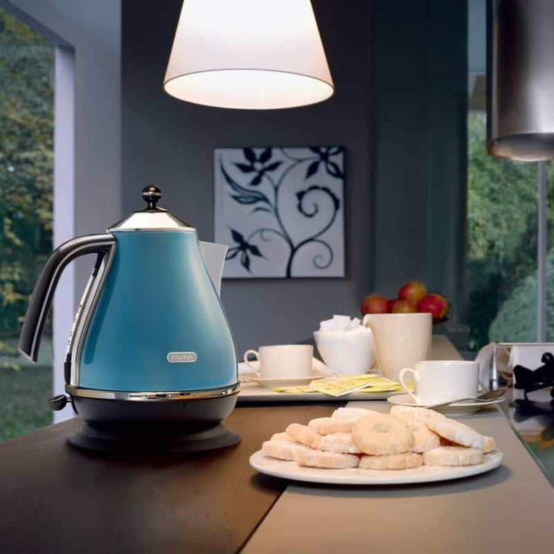 DeLonghi Icona Classic Electric Kettle KBO2001.B