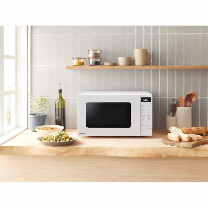 Panasonic 20L Solo Microwave Oven with Auto Defrost