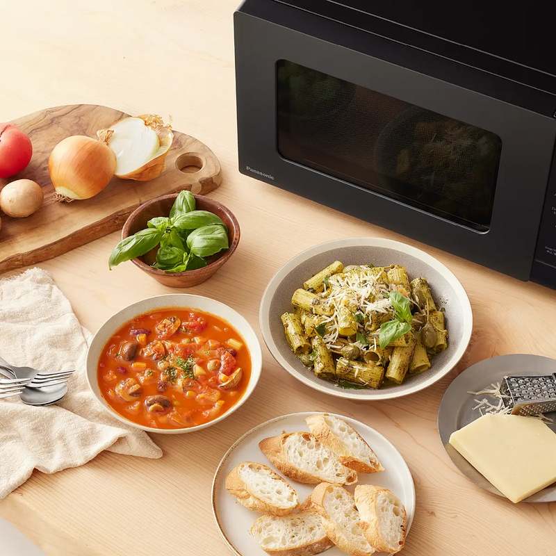 Panasonic 20L Solo Microwave Oven with 10 Auto Menus
