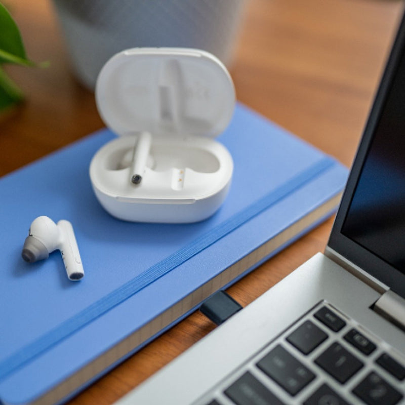 Poly Voyager Free 60+ MS Wireless Earbuds White 7Y8G7AA