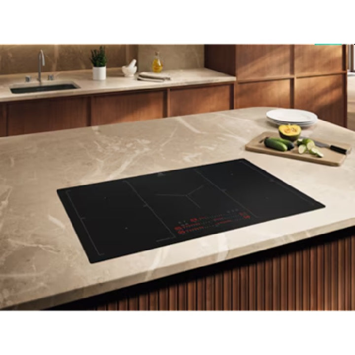 Electrolux KIS87553IT 80cm 800 SenseBoil&Fry Built-in Induction Hob with 5 Cooking Zones