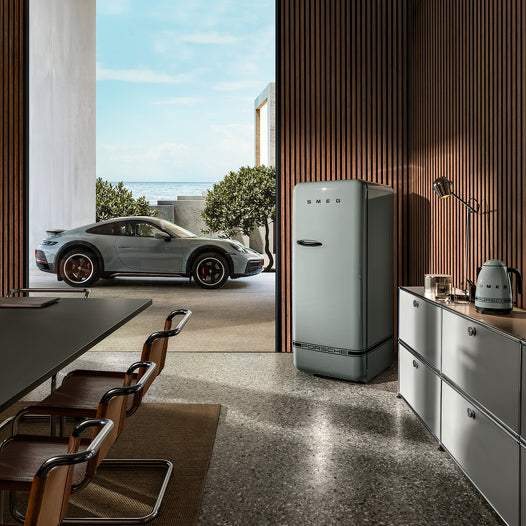 Smeg FAB28RDPSG6 Retro Freestanding Fridge Porsche Shade Green