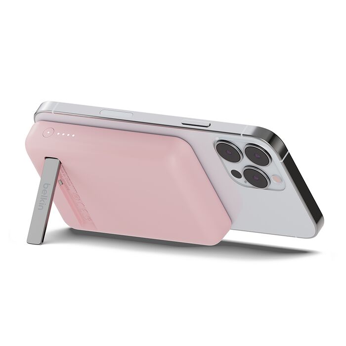 Belkin BoostCharge Magnetic Wireless Power Bank 5K with Stand Pink