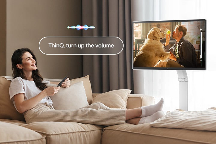 LG 31.5-inch 4K UHD IPS Smart Monitor Swing Touchscreen Rolling Stand