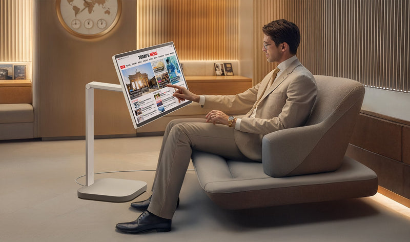 LG 31.5-inch 4K UHD IPS Smart Monitor Swing Touchscreen Rolling Stand