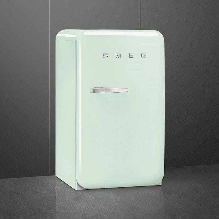 Smeg FAB10HRRD5 Free Standing Refrigerator One Door 50's Style Aesthetic